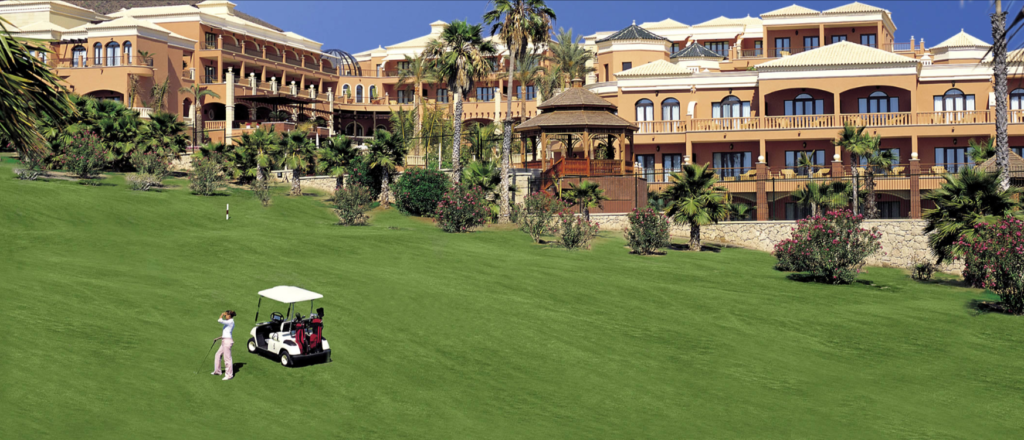 hotel las madrigueras